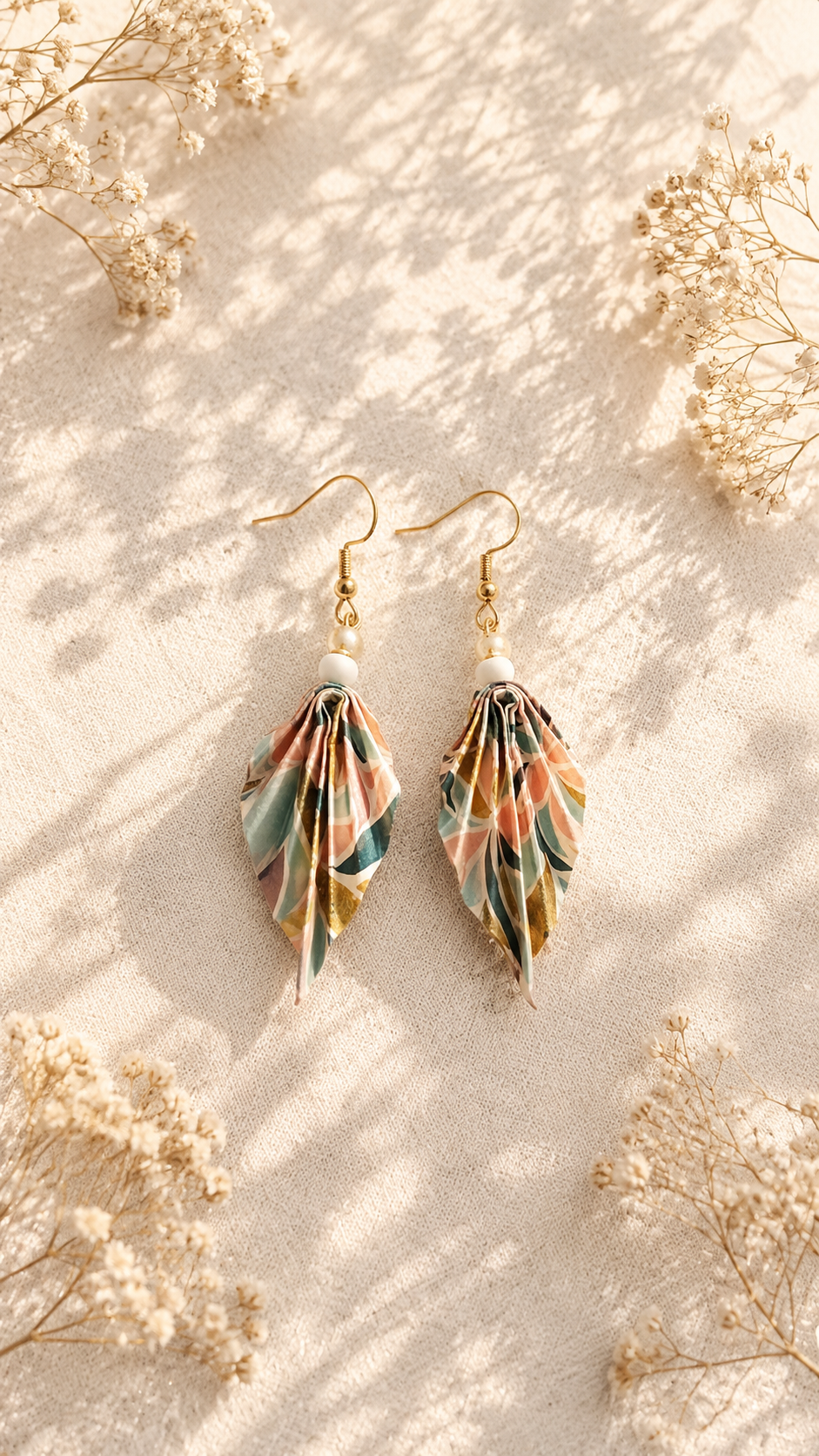Boucles d'oreilles origami forme feuille