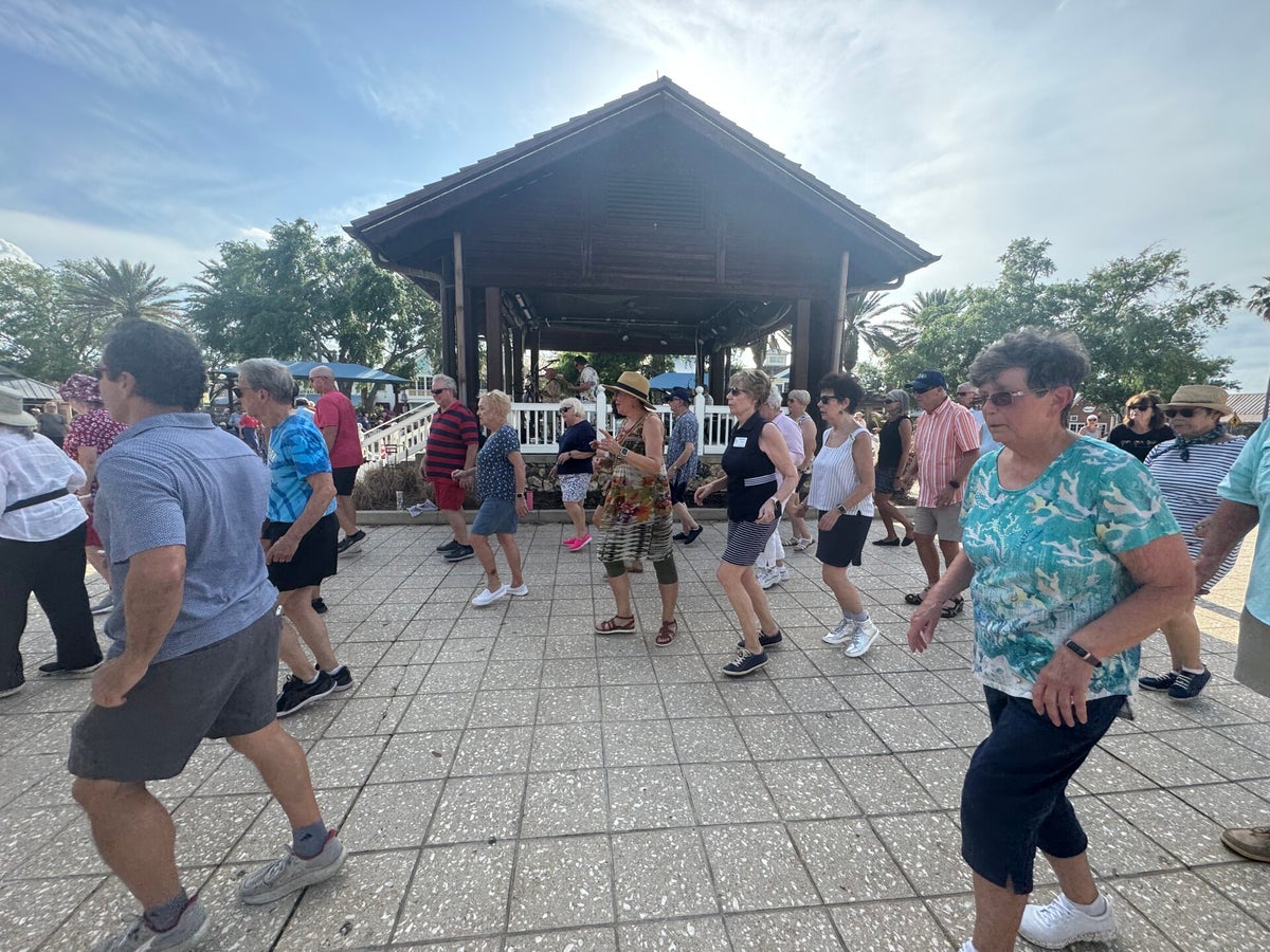 Line Dancing on the Square | Michael & Michele Academy Classes
