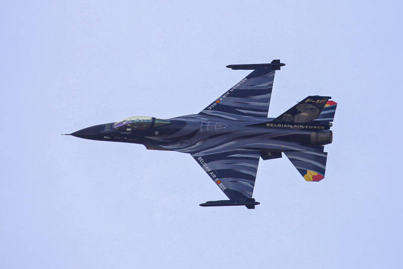 114-f16-baf-belgie-standard.jpg