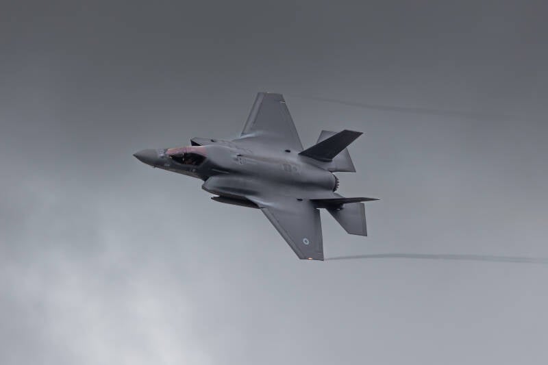 160-f35-raf-riat-standard.jpg