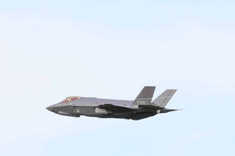 74-f35-luchtmacht-defensie-standard.jpg