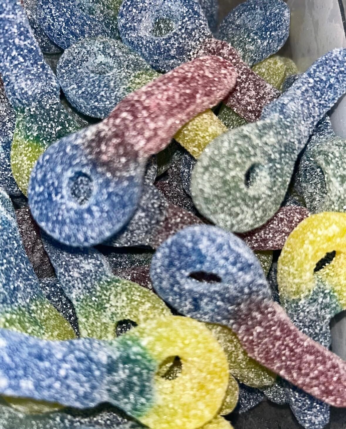Fizzy Tongue Painter Dummies