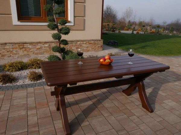 Terrassenmöbel aus Holz für eine Familie mit 8 Personen in in der Farbe Zypresse