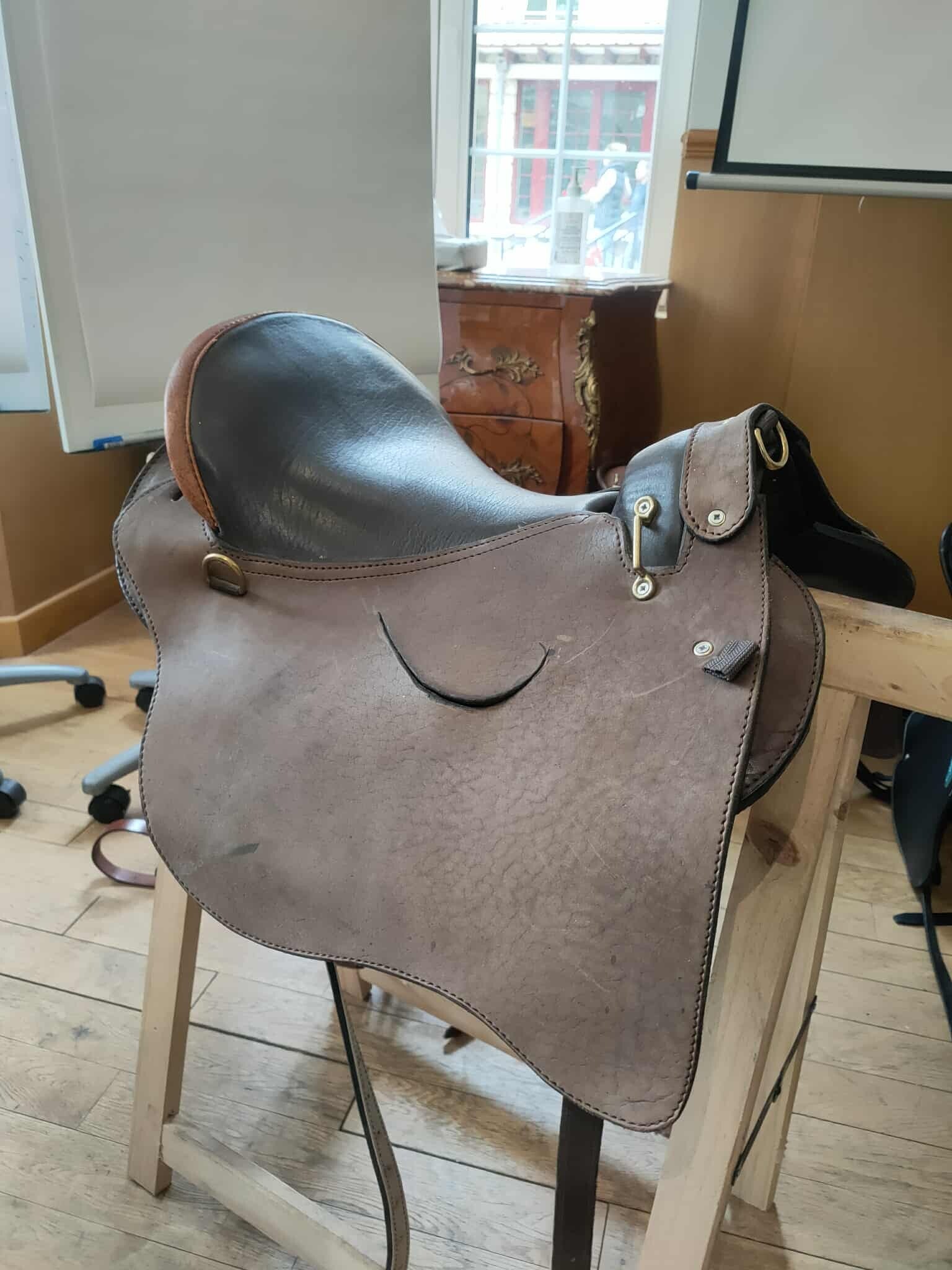 Selle de randonnée Scythian trailer