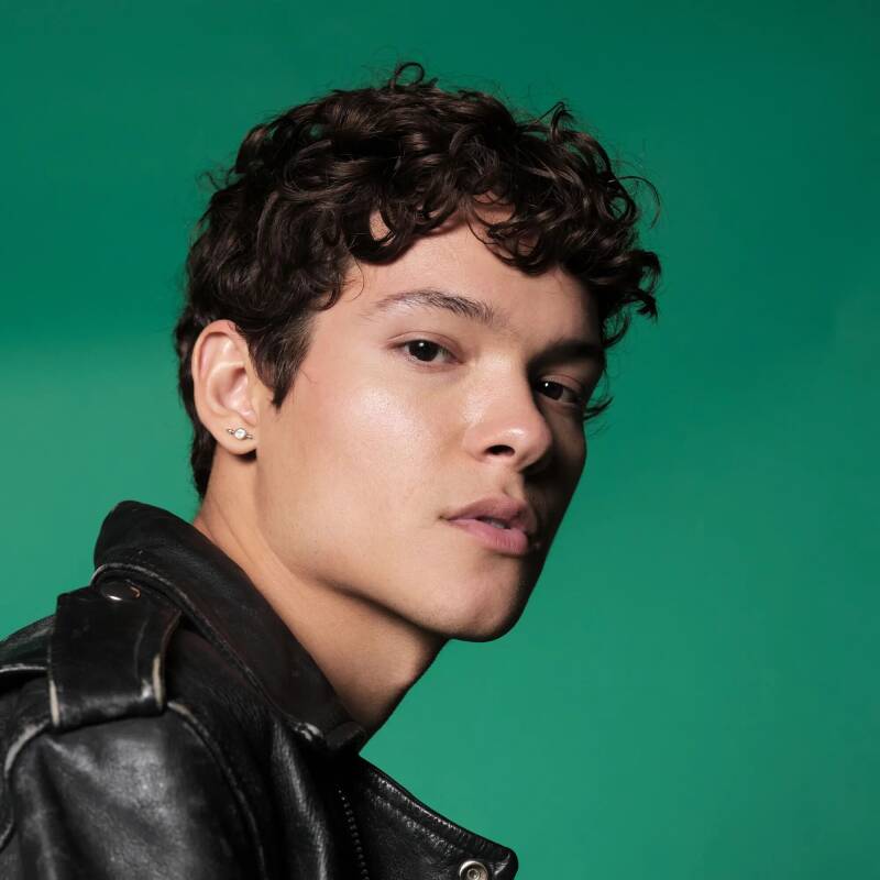 Omar Rudberg Todo de Ti (All that she wants)
