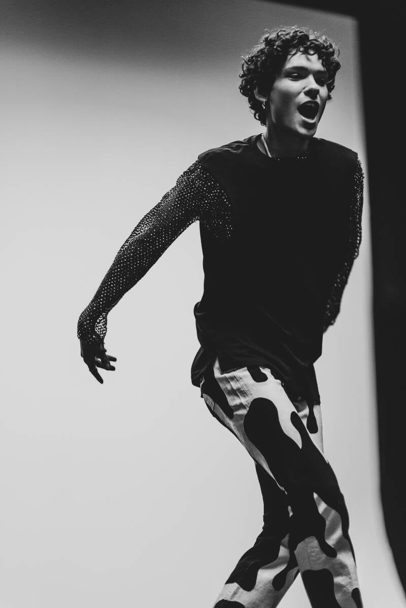 Omar Rudberg Moving Like That