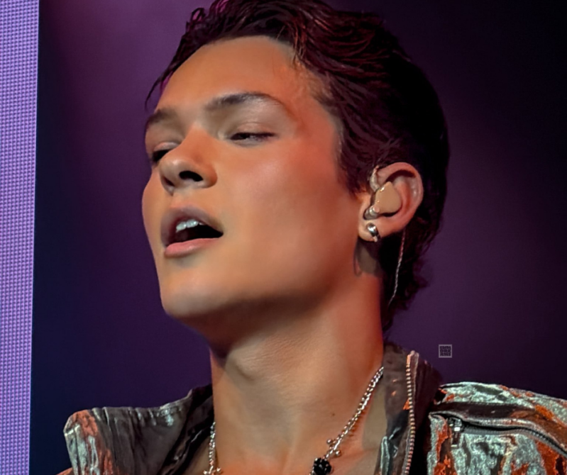 Midnight Sun Tour Manchester