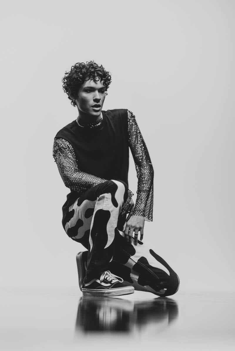 Omar Rudberg Moving Like That