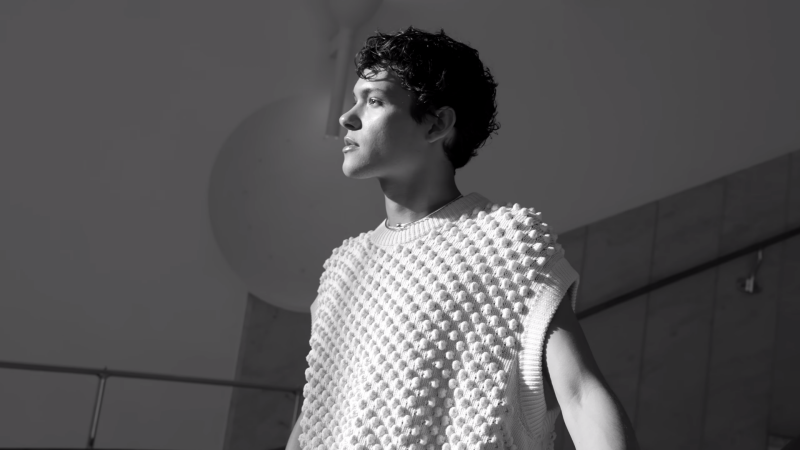 Omar Rudberg She fell in love in the summer (acoustic)