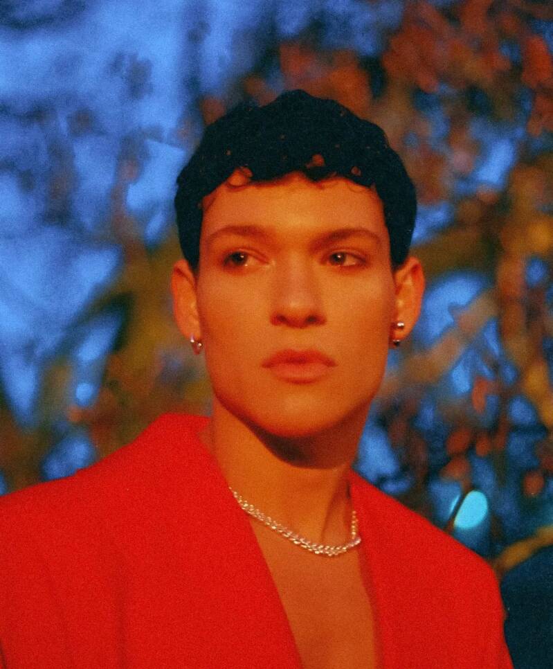 Omar Rudberg Red Light