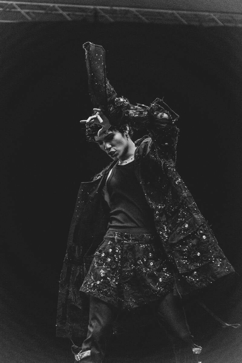 Omar Rudberg Moving Like That