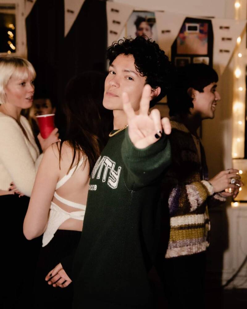 Omar Rudberg Her Songs for Him