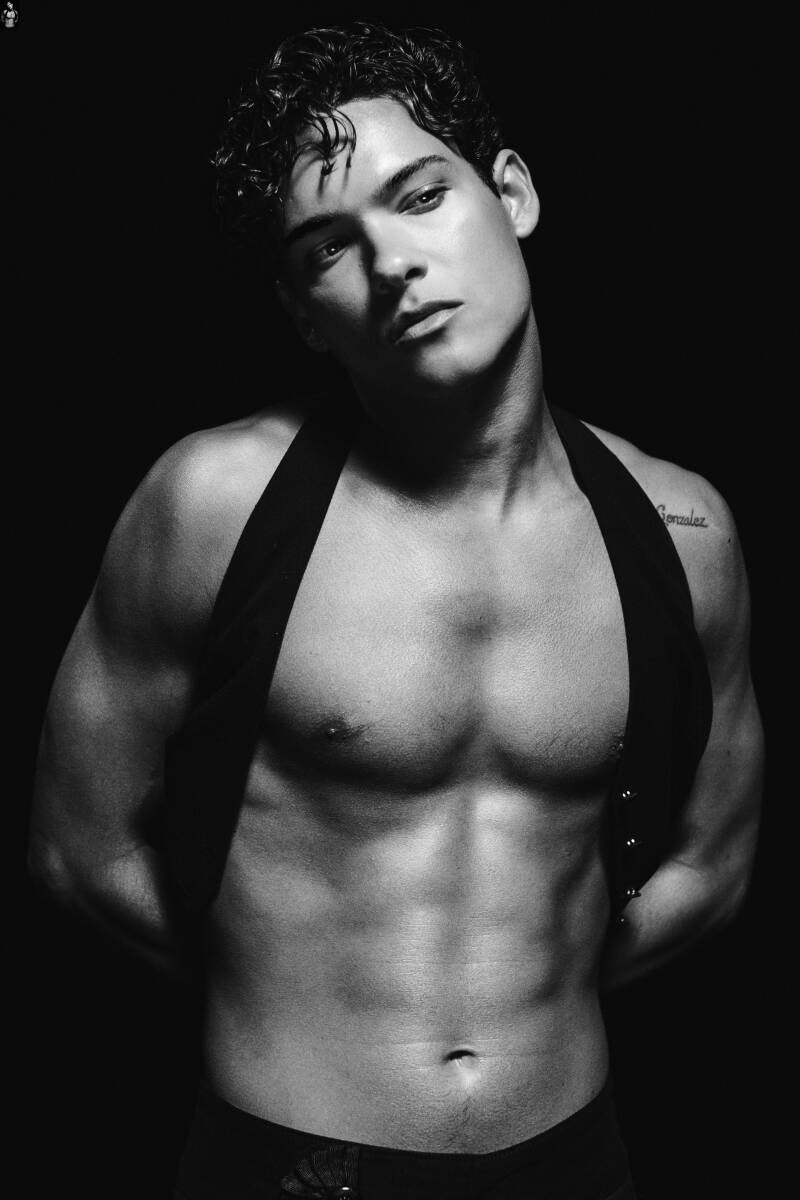 Omar Rudberg by Damon Baker