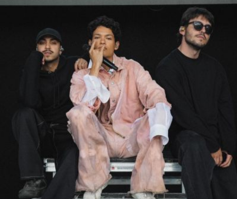 Omar Rudberg School's out. June, 2024