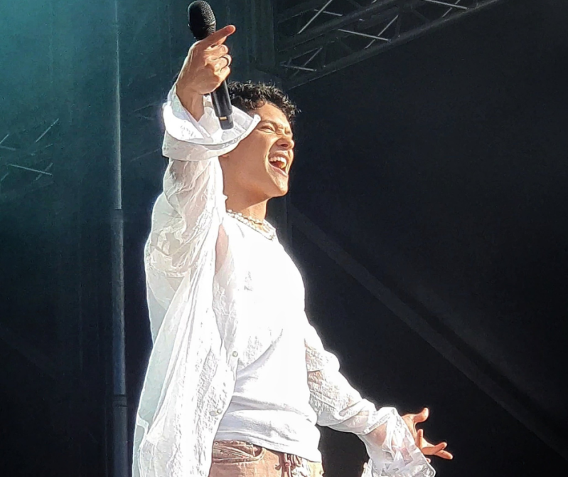 Omar Rudberg School's out. June, 2024