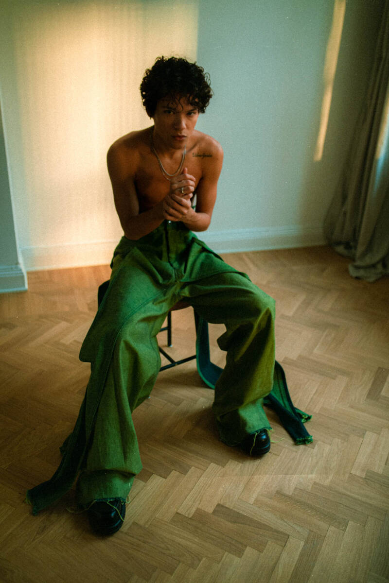 Omar Rudberg She Fell In Love In The Summer
