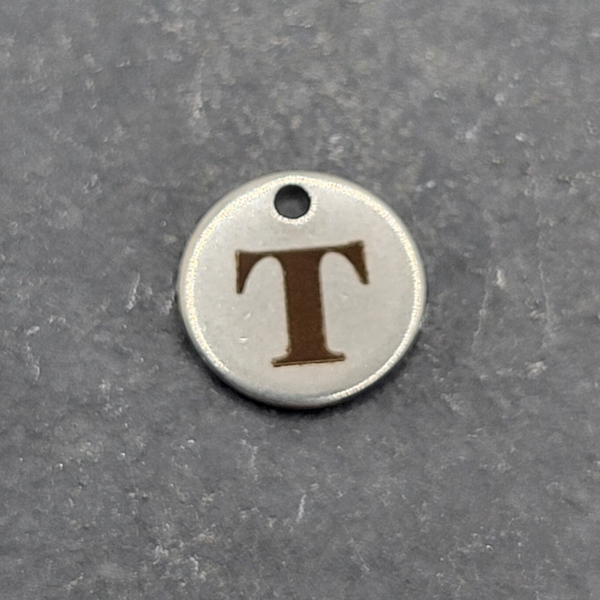 Buchstaben arial "T"
