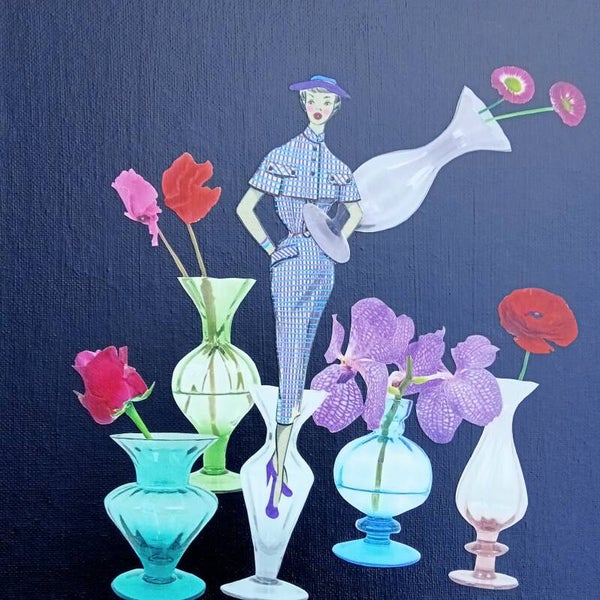 In elk vaasje past een bloemetje! 25x25x0,3 cm