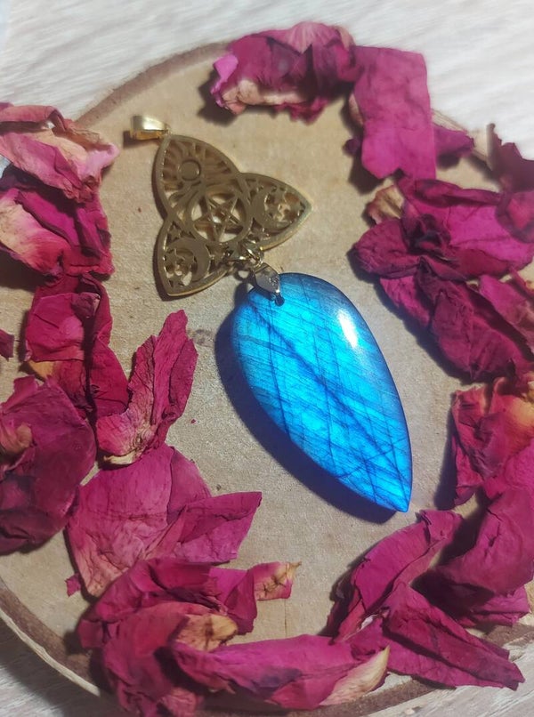 Pendentif en labradorite bleue