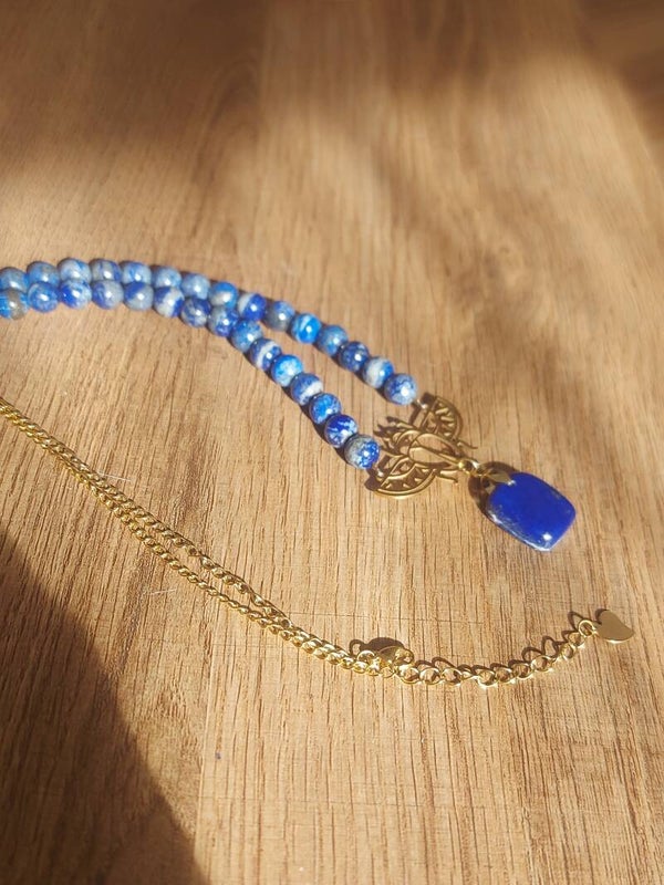 Sautoir " immortelle" en lapis-lazuli