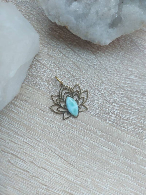 Pendentif en larimar