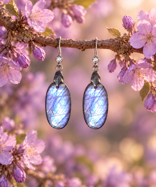 Boucles d'oreilles en labradorite violette
