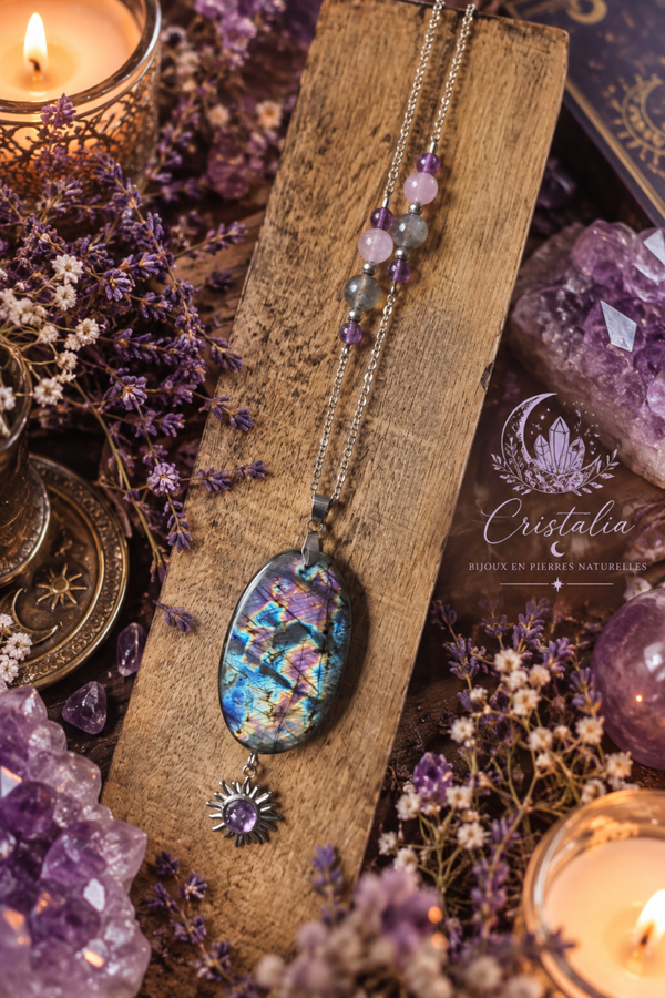 Collier "Éclipse de lumière"