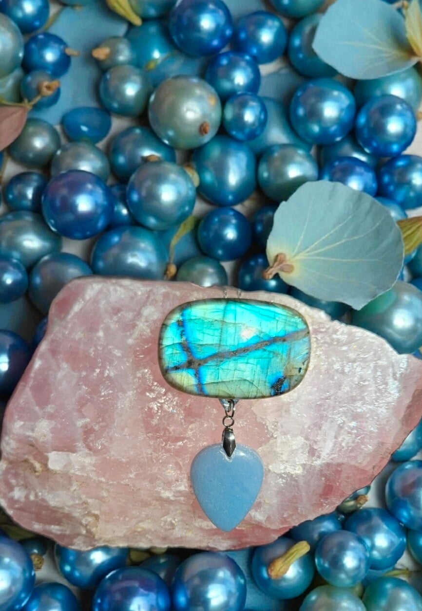 Collier "Voile céleste" en labradorite et angélite