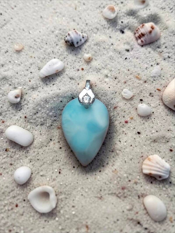 Pendentif en larimar