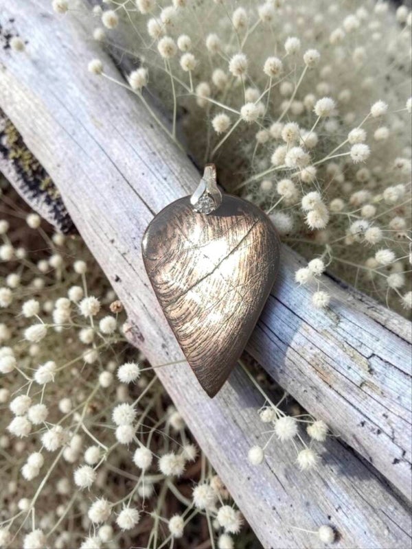 Pendentif en Hypersthène