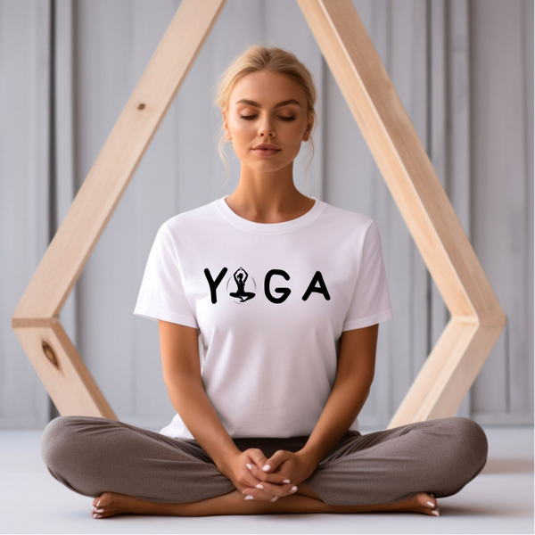 Yoga Shirt mit Lotussitz im Schriftzug