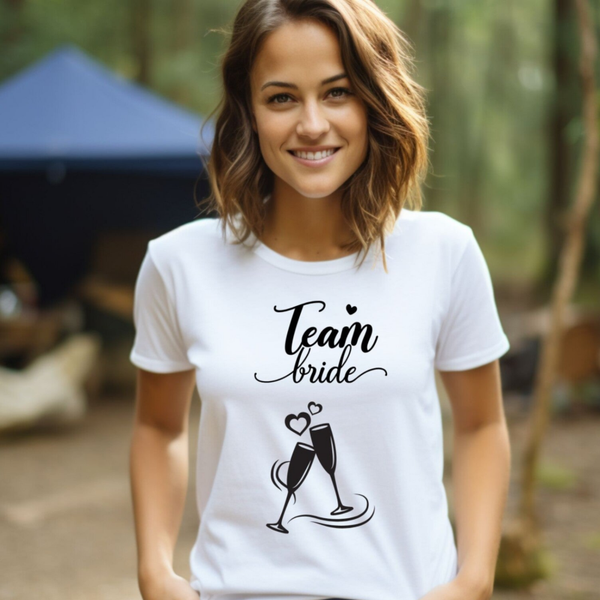 Team Bride Shirt mit Sektgläsern – JGA T-Shirt für die Bridesquad
