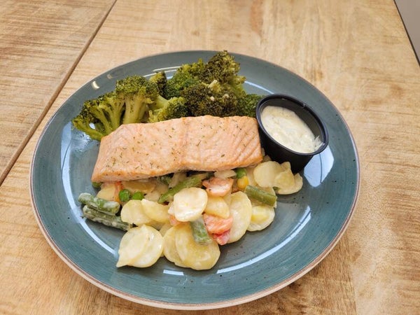 week 29 - Groentegratin met broccoli & Zalm in dillesaus