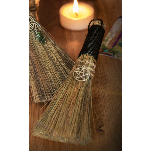 Kleiner Zauberbesen "Pentagram"