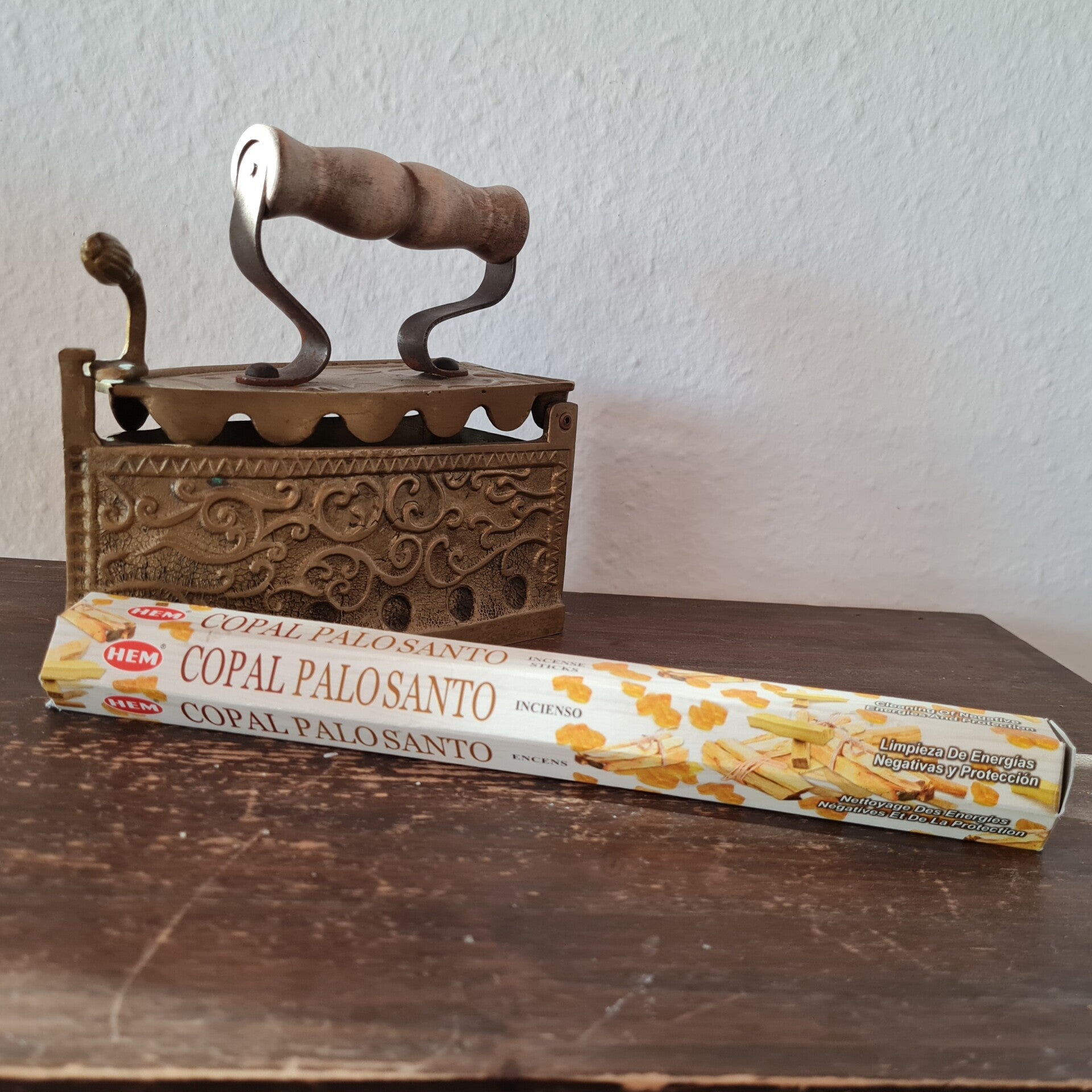 Räucherstäbchen HEM "Copal Palo Santo"