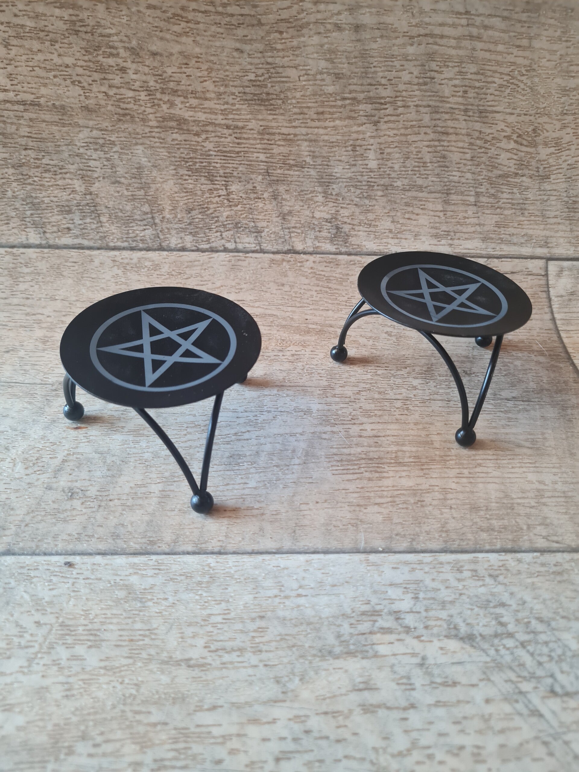 Mini-Ritualkerzenhalter Pentagramm – Kompakter 6 cm Altar-Ständer
