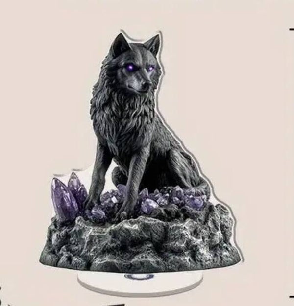 Harzfigur Black Wolf mit Amethyst