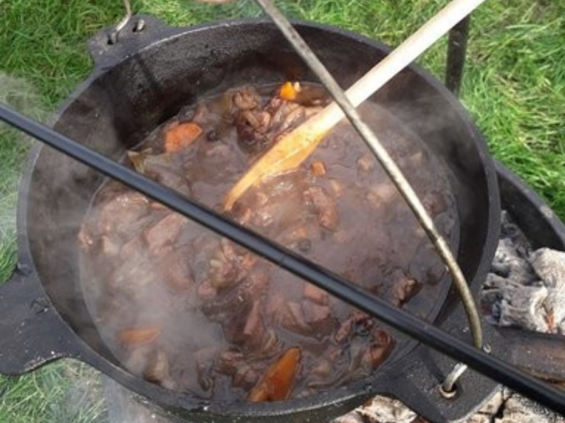 BuitenKennis - Wildstoofpot met bier