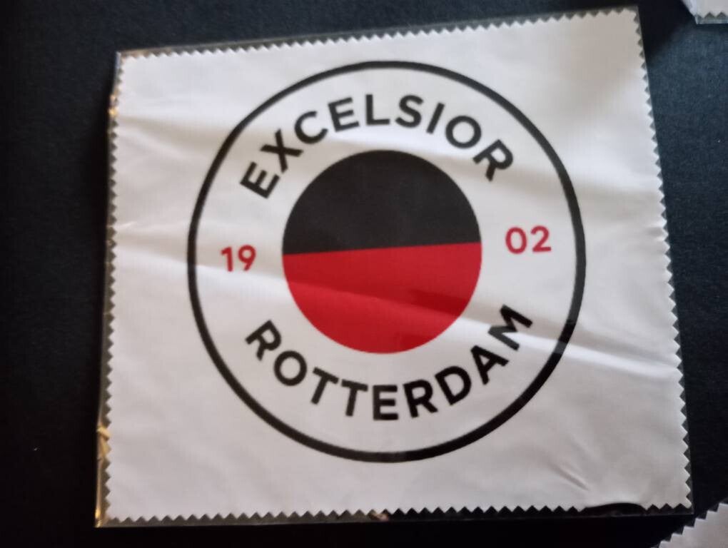 Brilpoetsdoekje Excelsior