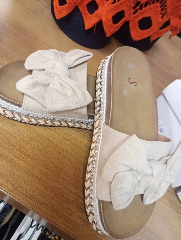 Beige slipper
