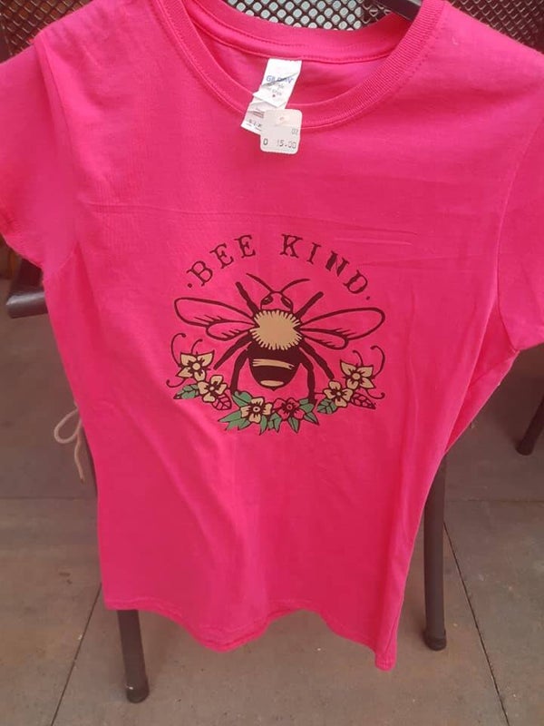 Roze shirt met multikleur opdruk