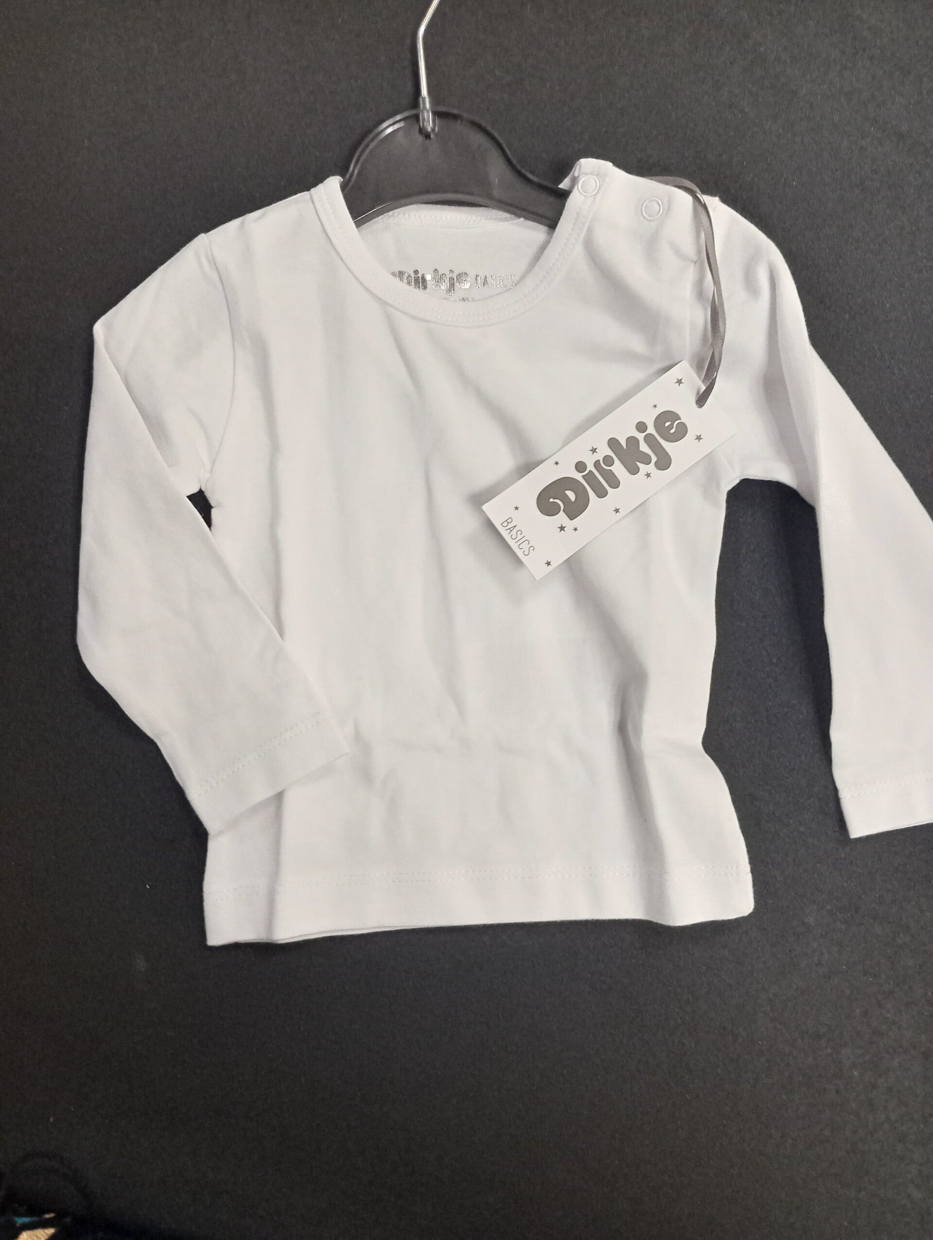Dirkje shirt wit, lange mouw mt62/ 3mnd