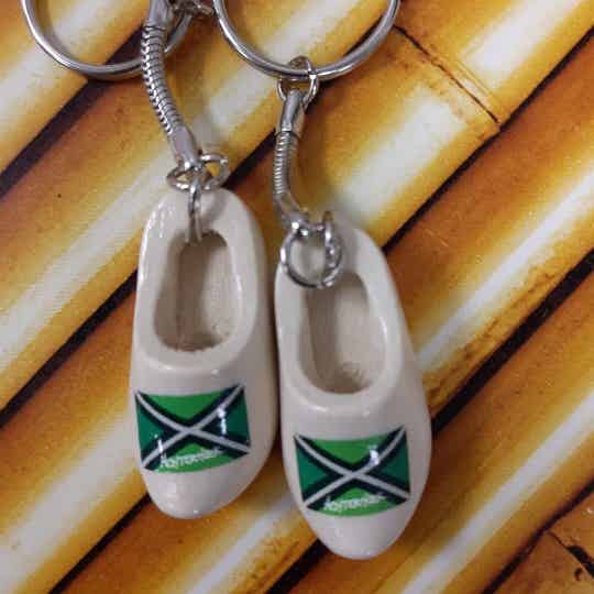 Sleutelhanger met achterhoekse vlag