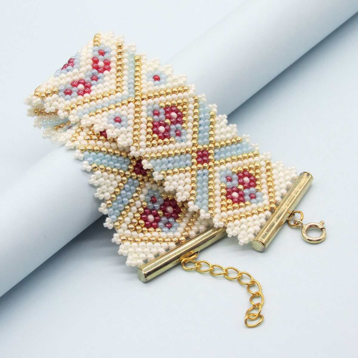 Seed Bead Bracelet: 5266