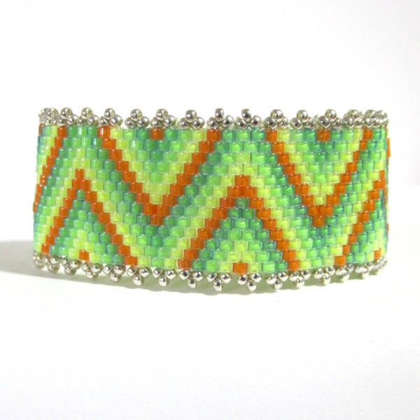 Seed Bead Bracelet: 5300
