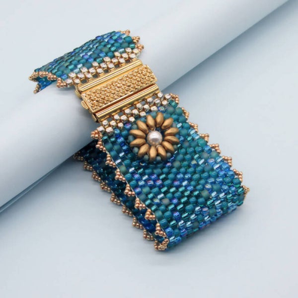 Folky: Handmade Flower Embellished Bracelet