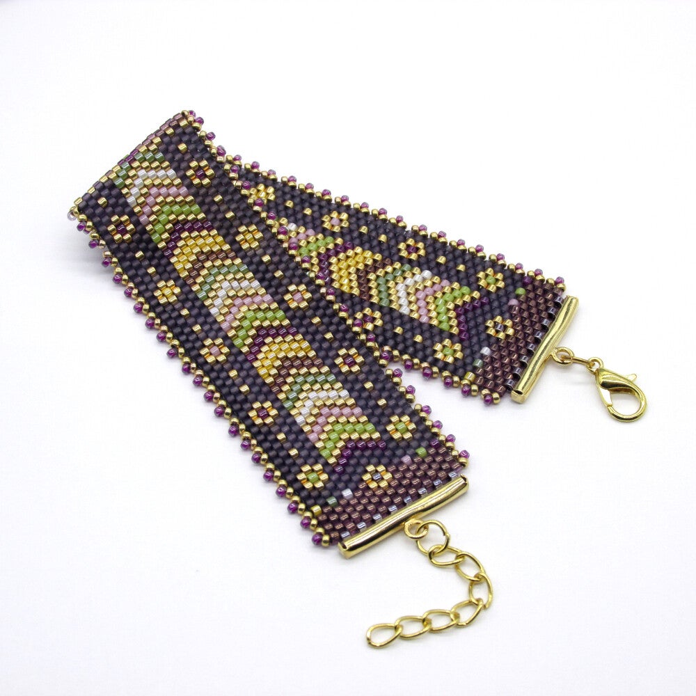 Seed Bead Bracelet: 5403
