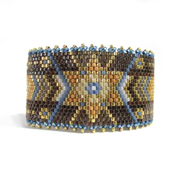 Seed Bead Bracelet: 5378