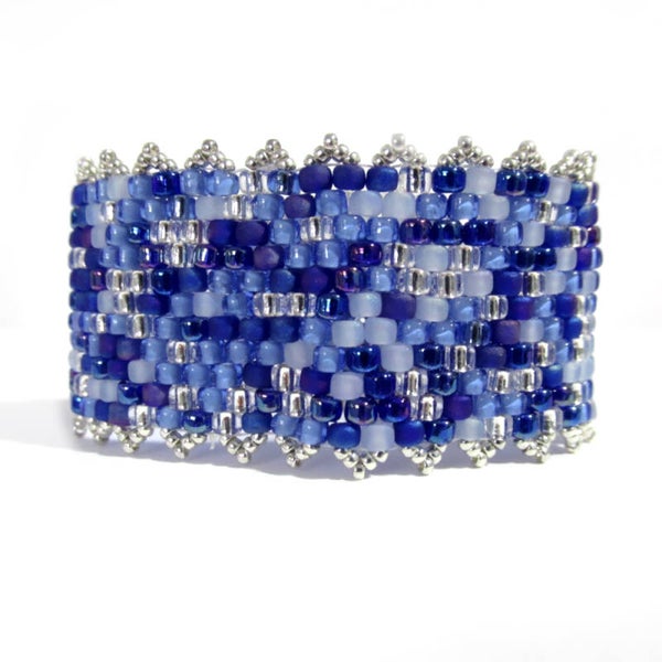 Seed Bead Bracelet: 5327