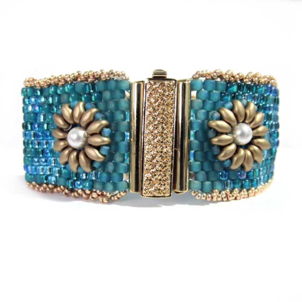 Folky: Handmade Flower Embellished Bracelet